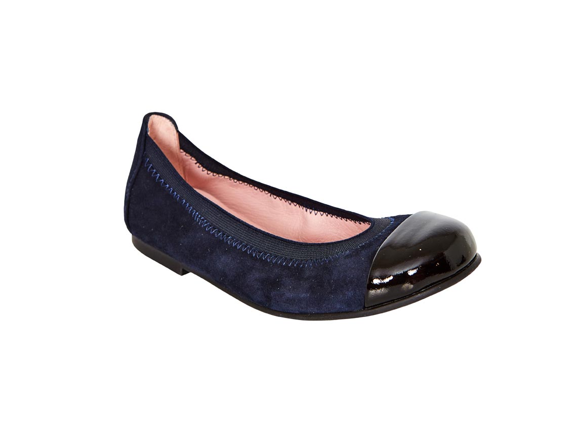 Ballerina mit Kappe 48.780