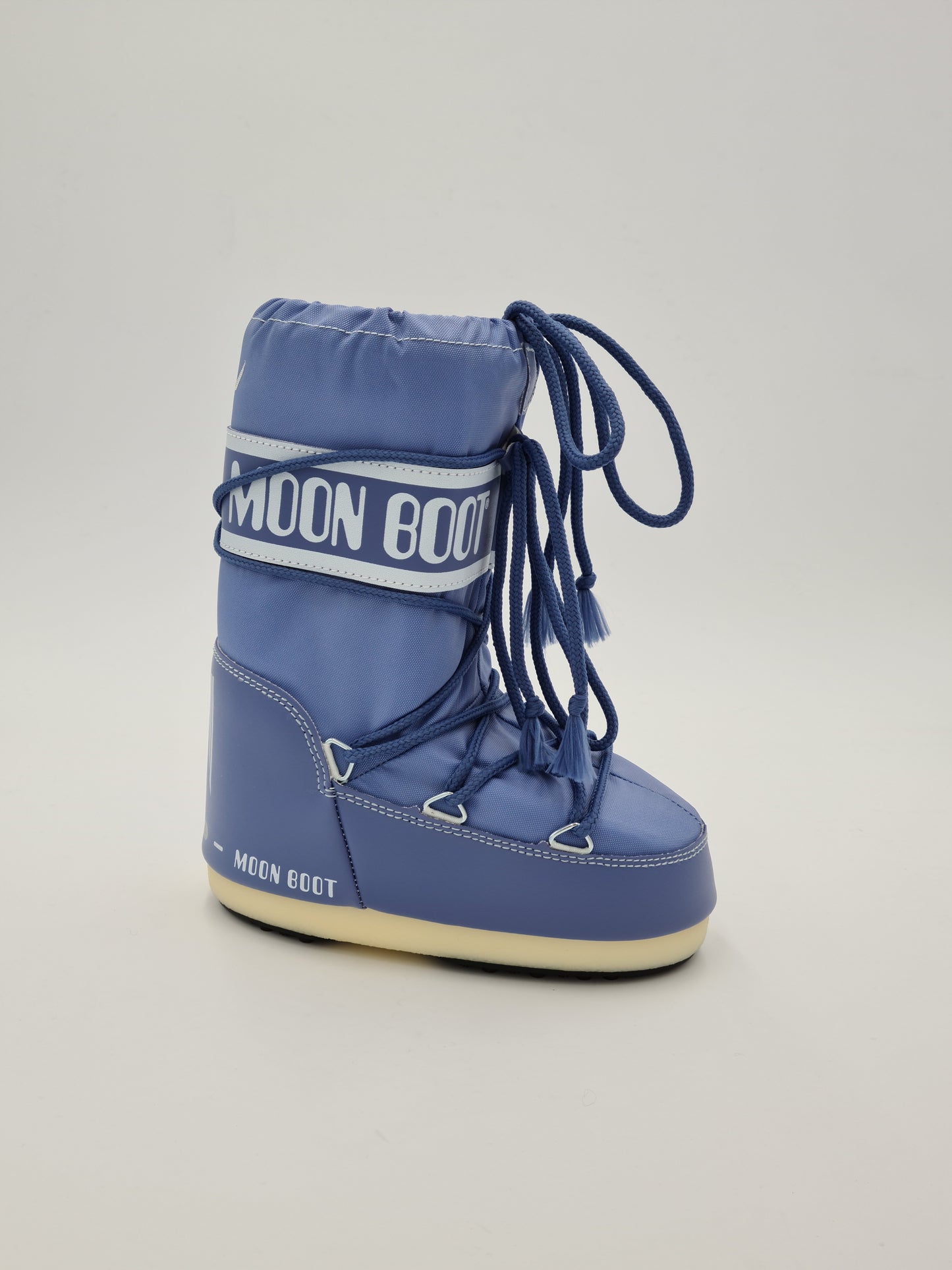 classic Moon Boots